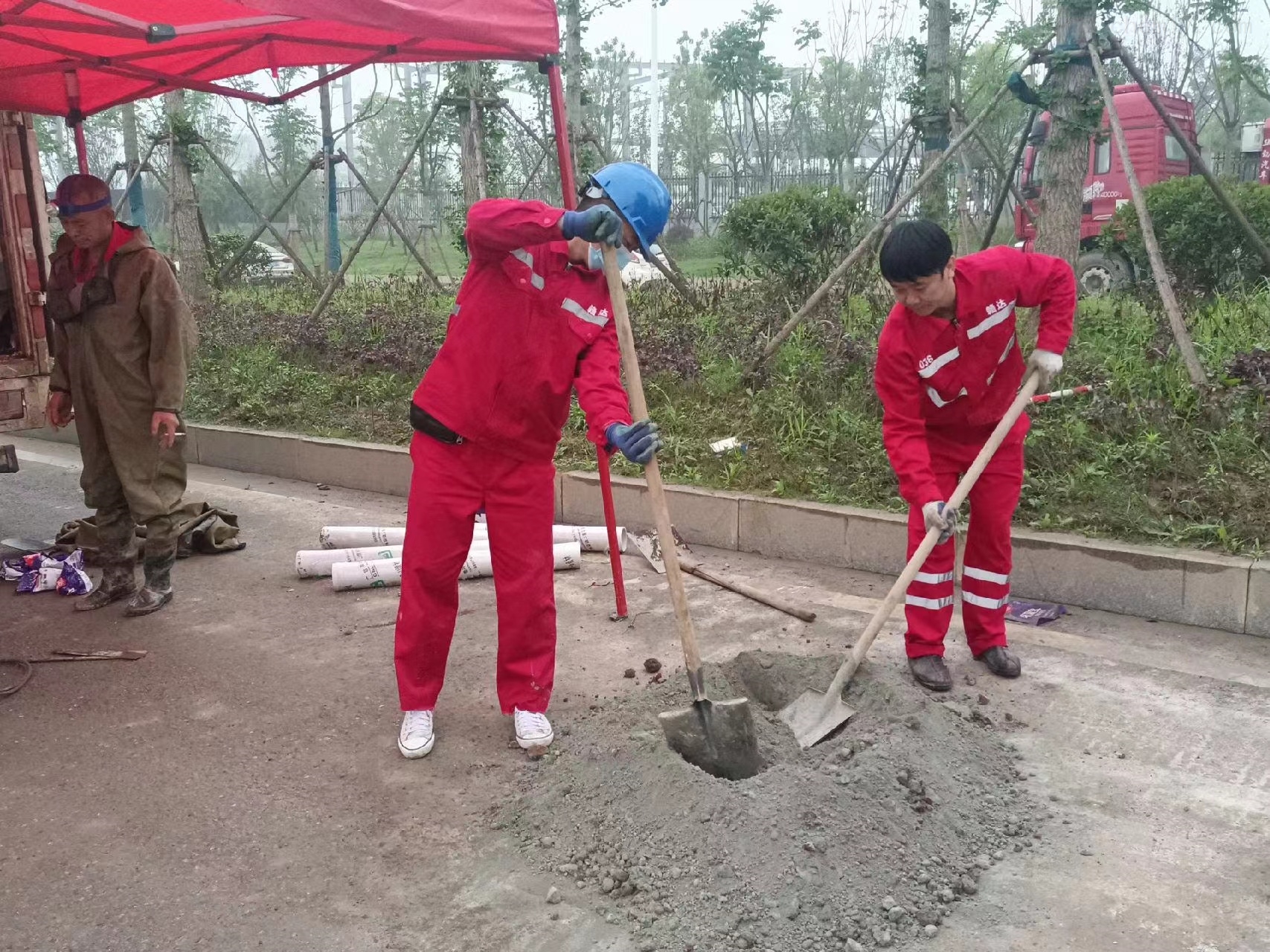 阳原管道疏通哪家好】及时进行市政管道清淤